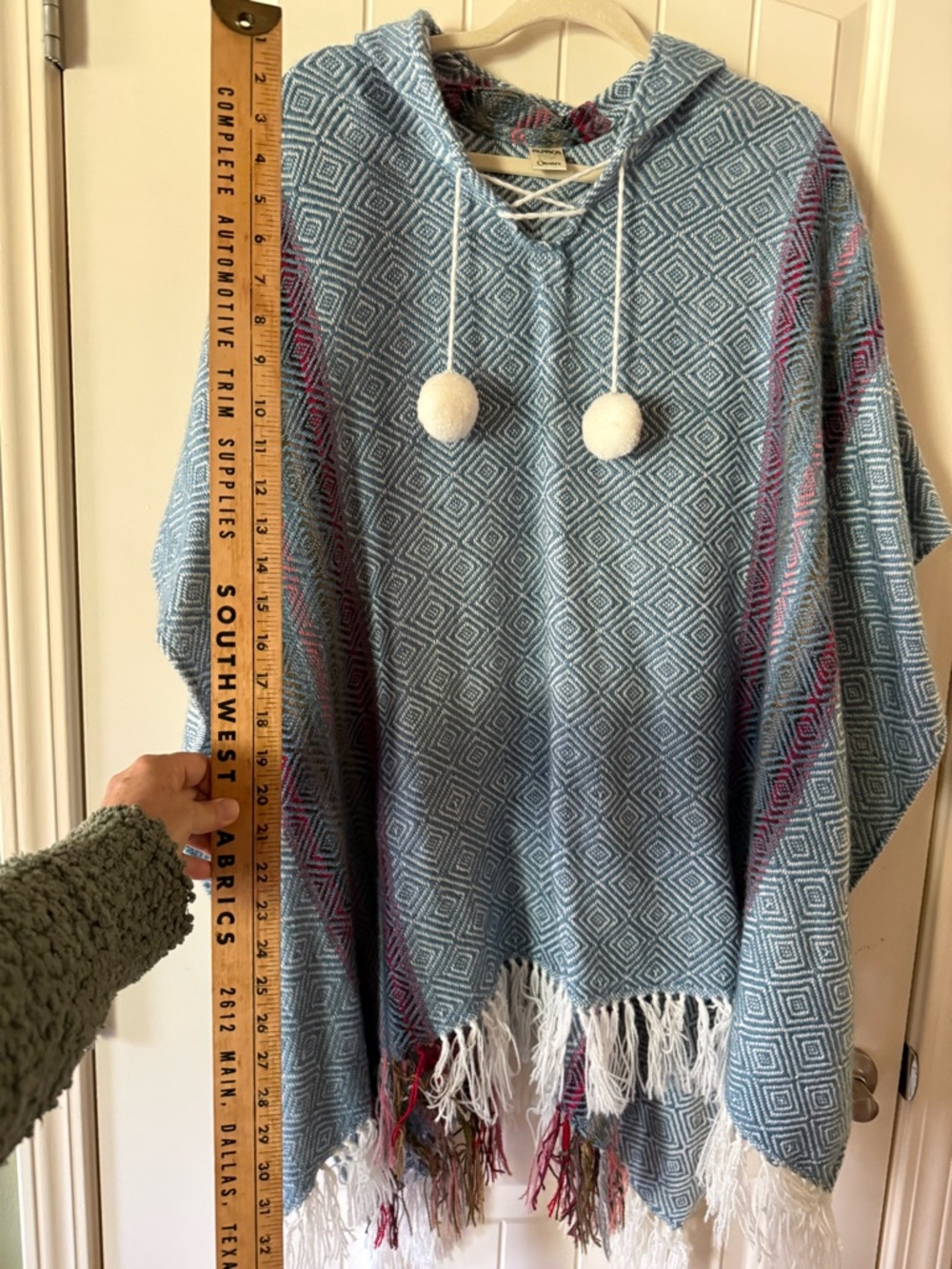Oscatex Alpaca Knit Hooded Poncho in Light Blue with Multicolor Accents - Picture 5 of 9